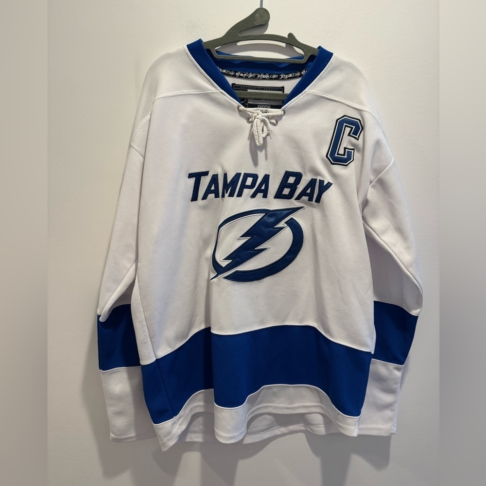 Reebok Tampa Bay Lightning Captain Hockey Jersey Stamkos